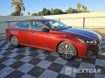 Czwarte zdjęcie samochodu z boku: 2025 NISSAN ALTIMA SV VIN:1N4BL4DV9SN391464 - miniatura