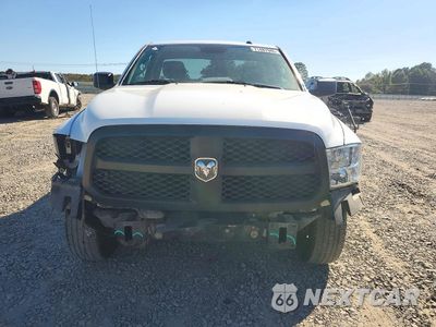 Piąte zdjęcie samochodu w środku: 2022 RAM 1500 CLASSIC TRADESMAN VIN:3C6JR6DG2NG330494 - miniatura