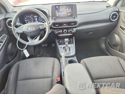 Zdjęcie 8 z 13 samochodu: 2022 HYUNDAI KONA SEL VIN:KM8K62AB1NU920475 - miniatura