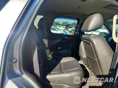 Zdjęcie 11 z 13 samochodu: 2013 GMC YUKON DENALI VIN:1GKS1EEFXDR269452 - miniatura