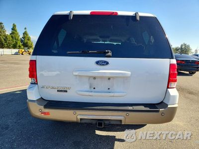 Zdjęcie 6 z 13 samochodu: 2004 FORD EXPEDITION EDDIE BAUER VIN:1FMRU17W74LB27257 - miniatura