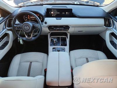 Zdjęcie 8 z 14 samochodu: 2024 MAZDA CX-90 VIN:JM3KKEHD7R1185542 - miniatura