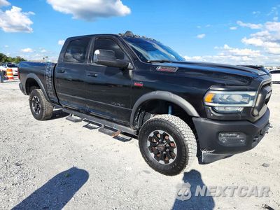 Czwarte zdjęcie samochodu z boku: 2019 RAM 2500 POWERWAGON VIN:3C6TR5EJ8KG709184 - miniatura