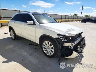 Czwarte zdjęcie samochodu z boku: 2020 MERCEDES-BENZ GLC 300 VIN:W1N0G8DB2LF808155 - miniatura