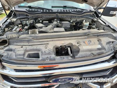 Zdjęcie 11 z 12 samochodu: 2022 FORD F250 SUPER DUTY VIN:1FT7W2B63NEE81432 - miniatura