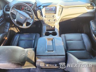 Zdjęcie 8 z 13 samochodu: 2019 CHEVROLET TAHOE K1500 LT VIN:1GNSKBKC5KR142565 - miniatura