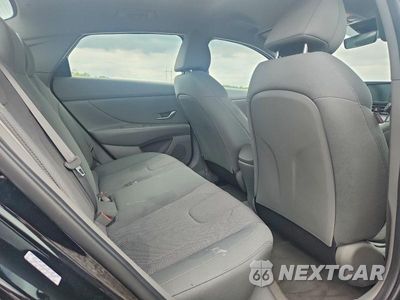 Zdjęcie 10 z 12 samochodu: 2023 HYUNDAI ELANTRA SE VIN:KMHLL4AG6PU542659 - miniatura