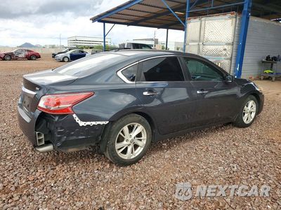 Trzecie zdjęcie samochodu z tyłu: 2013 NISSAN ALTIMA 2.5 VIN:1N4AL3AP2DN487208 - miniatura