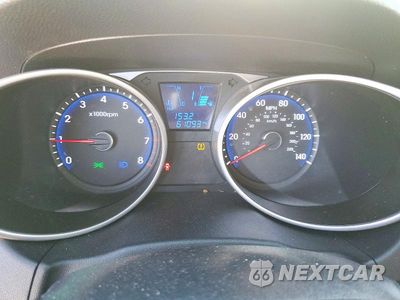 Zdjęcie 9 z 13 samochodu: 2013 HYUNDAI TUCSON LIMITED VIN:KM8JU3AC3DU650616 - miniatura