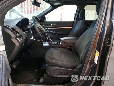 Zdjęcie 7 z 13 samochodu: 2019 FORD EXPLORER XLT VIN:1FM5K8D80KGA45508 - miniatura