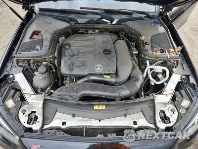 Zdjęcie 11 z 12 samochodu: 2021 MERCEDES-BENZ E 350 VIN:W1KZF8DB4MA933275 - miniatura