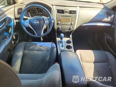 Zdjęcie 8 z 12 samochodu: 2015 NISSAN ALTIMA 2.5 S VIN:1N4AL3AP6FC419525 - miniatura