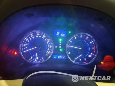 Zdjęcie 9 z 12 samochodu: 2013 LEXUS IS 350 VIN:JTHCE5C26D5003047 - miniatura