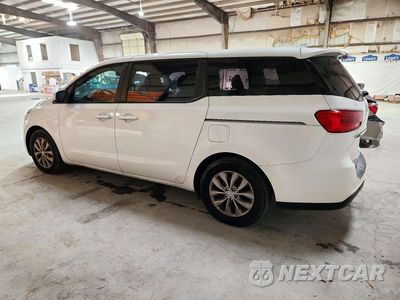Drugie zdjęcie samochodu z przodu: 2020 KIA SEDONA L VIN:KNDMA5C1XL6600364 - miniatura