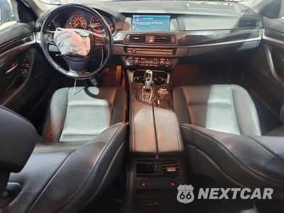 Zdjęcie 8 z 12 samochodu: 2011 BMW 535 XI VIN:WBAFU7C5XBC871386 - miniatura