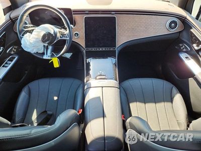 Zdjęcie 8 z 13 samochodu: 2023 MERCEDES-BENZ EQE SUV 350 4MATIC VIN:4JGGM1CB8PA001094 - miniatura
