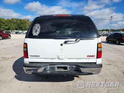 Zdjęcie 6 z 13 samochodu: 2005 GMC YUKON VIN:1GKEC13V15R202461 - miniatura