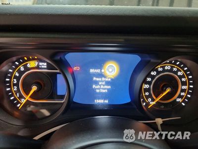 Zdjęcie 9 z 13 samochodu: 2026 JEEP WRANGLER SAHARA VIN:1C4PJXEG3TW254426 - miniatura