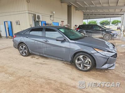 Czwarte zdjęcie samochodu z boku: 2023 HYUNDAI ELANTRA SEL VIN:KMHLS4AG0PU617147 - miniatura