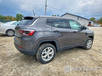 Trzecie zdjęcie samochodu z tyłu: 2024 JEEP COMPASS SPORT VIN:3C4NJDAN3RT120332 - miniatura