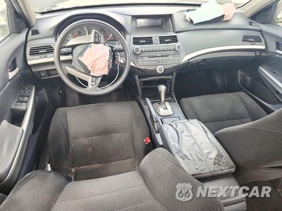 Zdjęcie 8 z 13 samochodu: 2008 HONDA ACCORD EX VIN:1HGCP26788A116806 - miniatura