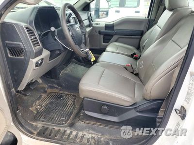 Zdjęcie 7 z 12 samochodu: 2017 FORD F550 SUPER DUTY VIN:1FDUF5GT0HEE06660 - miniatura