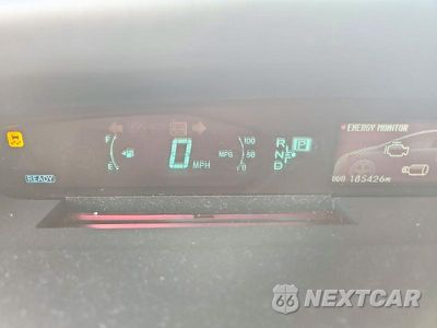 Zdjęcie 9 z 12 samochodu: 2014 TOYOTA PRIUS TWO VIN:JTDKN3DU4E0364731 - miniatura