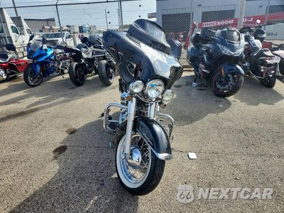 Drugie zdjęcie samochodu z przodu: 2010 HARLEY-DAVIDSON FLSTN VIN:1HD1JD517AB033091 - miniatura
