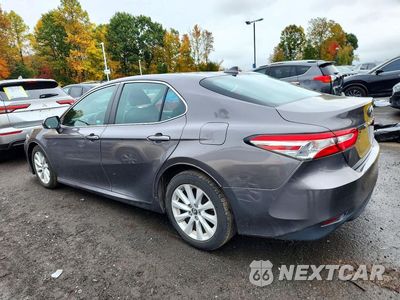 Drugie zdjęcie samochodu z przodu: 2019 TOYOTA CAMRY LE VIN:4T1B11HK1KU195650 - miniatura