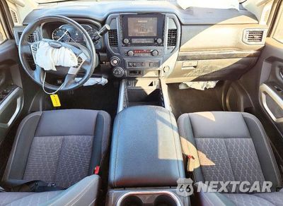 Zdjęcie 8 z 13 samochodu: 2024 NISSAN TITAN XD SV VIN:1N6AA1FB5RN118106 - miniatura