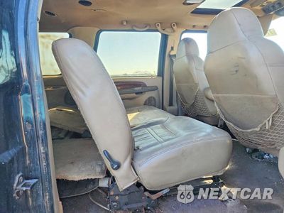 Zdjęcie 11 z 13 samochodu: 2000 FORD EXCURSION LIMITED VIN:1FMNU43L3YEC76786 - miniatura
