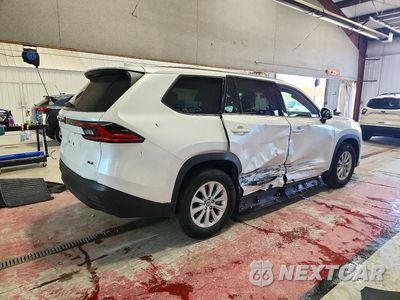 Trzecie zdjęcie samochodu z tyłu: 2025 TOYOTA GRAND HIGHLANDER XLE VIN:5TDAAAB56SS072434 - miniatura