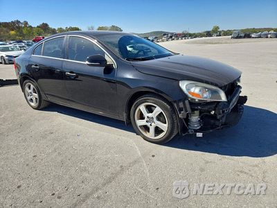 Czwarte zdjęcie samochodu z boku: 2012 VOLVO S60 T5 VIN:YV1622FS6C2123412 - miniatura