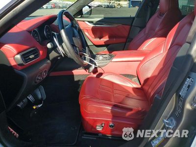 Zdjęcie 7 z 13 samochodu: 2022 MASERATI LEVANTE BASE VIN:ZN661XUA2NX392866 - miniatura