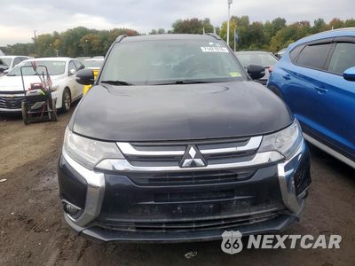 Piąte zdjęcie samochodu w środku: 2018 MITSUBISHI OUTLANDER SE VIN:JA4AZ3A32JZ049597 - miniatura