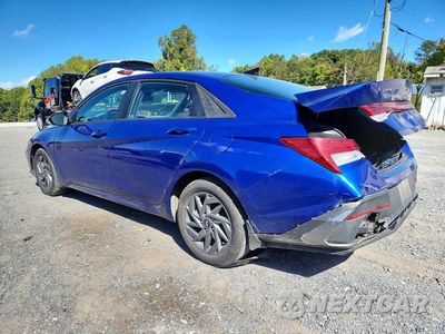 Drugie zdjęcie samochodu z przodu: 2024 HYUNDAI ELANTRA BLUE VIN:KMHLM4DJ9RU094490 - miniatura
