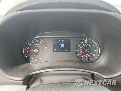 Zdjęcie 9 z 12 samochodu: 2021 KIA SOUL S VIN:KNDJ23AU5M7148496 - miniatura