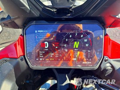 Zdjęcie 7 z 9 samochodu: 2022 DUCATI MULTISTRADA V4 VIN:ZDMAALVW6NB013397 - miniatura