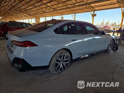 Trzecie zdjęcie samochodu z tyłu: 2025 BMW I5 XDRIVE 40 VIN:WBY13HG07SCU59445 - miniatura