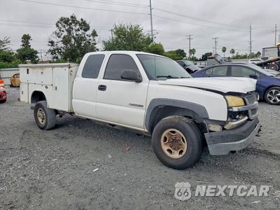 Czwarte zdjęcie samochodu z boku: 2004 CHEVROLET SILVERADO C2500 HEAVY DUTY VIN:1GCHC29U44E171371 - miniatura