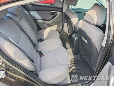 Zdjęcie 10 z 12 samochodu: 2013 HYUNDAI ELANTRA GLS VIN:5NPDH4AE2DH242776 - miniatura