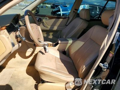 Zdjęcie 7 z 12 samochodu: 2000 MERCEDES-BENZ E 320 VIN:WDBJH65J4YB061268 - miniatura