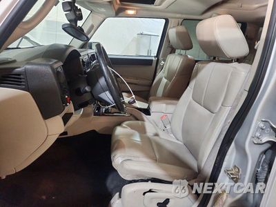 Zdjęcie 7 z 13 samochodu: 2006 JEEP COMMANDER LIMITED VIN:1J8HG58N96C305508 - miniatura