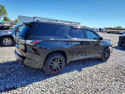 Trzecie zdjęcie samochodu z tyłu: 2020 CHEVROLET TRAVERSE PREMIER VIN:1GNEVKKW9LJ120874 - miniatura