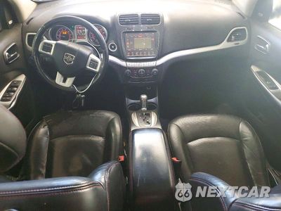 Zdjęcie 8 z 12 samochodu: 2016 DODGE JOURNEY R/T VIN:3C4PDDEG0GT190069 - miniatura