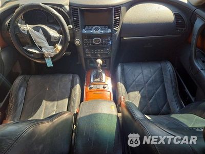 Zdjęcie 8 z 14 samochodu: 2013 INFINITI FX37 BASE VIN:JN8CS1MU6DM140146 - miniatura