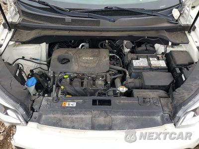 Zdjęcie 11 z 12 samochodu: 2017 KIA SOUL BASE VIN:KNDJN2A26H7503391 - miniatura