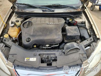 Zdjęcie 11 z 12 samochodu: 2014 CHRYSLER 200 TOURING VIN:1C3CCBBGXEN114273 - miniatura