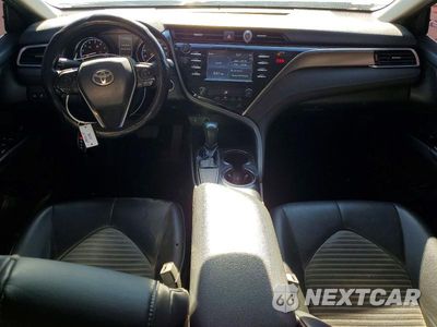 Zdjęcie 8 z 12 samochodu: 2018 TOYOTA CAMRY SE VIN:4T1B11HK8JU058123 - miniatura