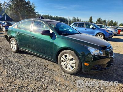 Czwarte zdjęcie samochodu z boku: 2014 CHEVROLET CRUZE LS VIN:1G1PA5SG8E7326302 - miniatura